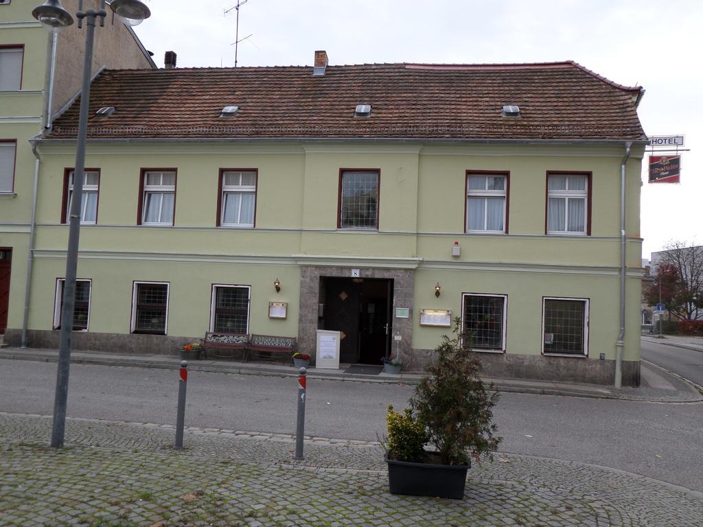 Hotel Zur Sonne Cottbus Exterior photo